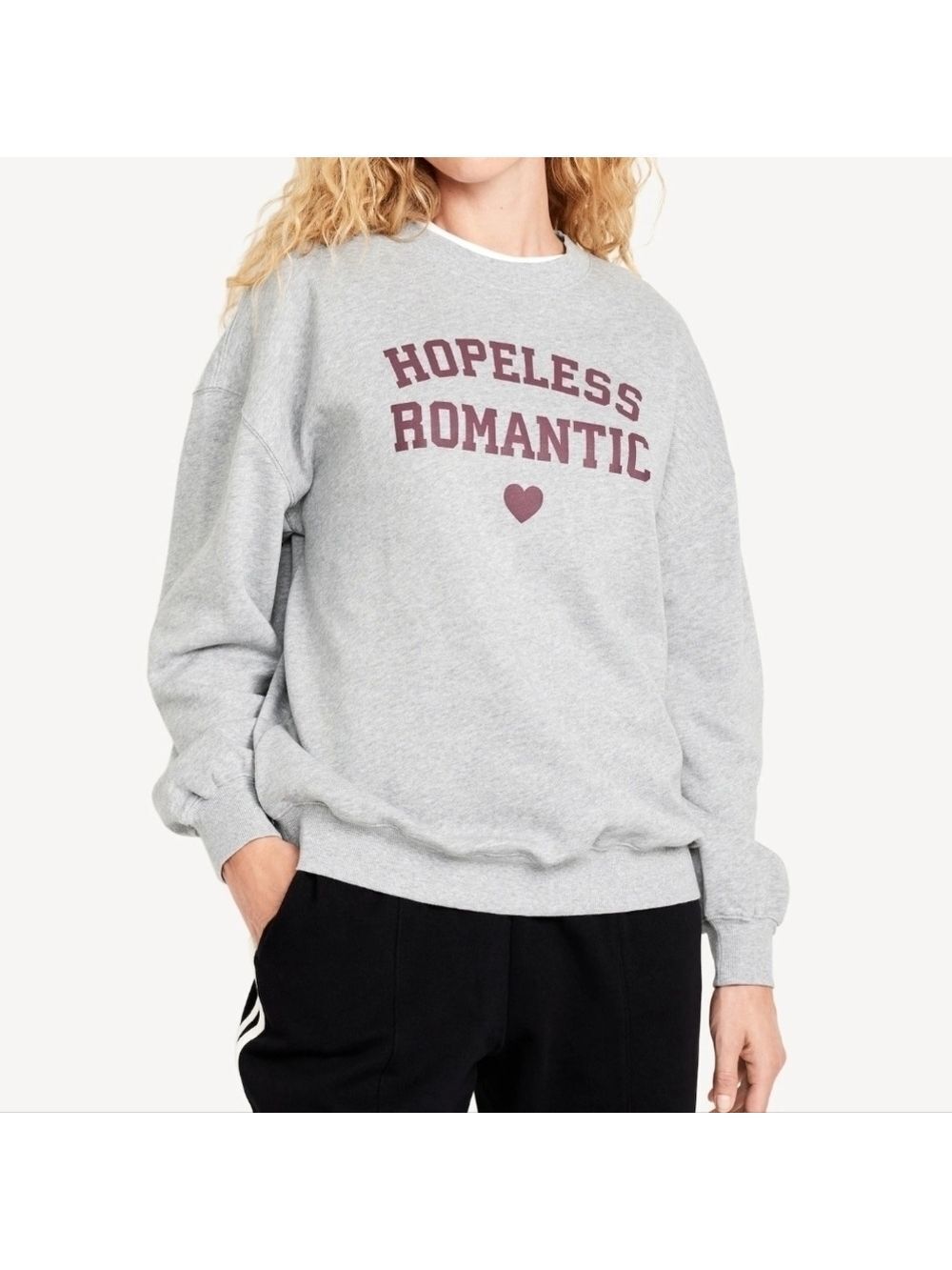 L • Old Navy • SoComfy Oversized Gray 'Hopeless Romantic' Sweatshirt